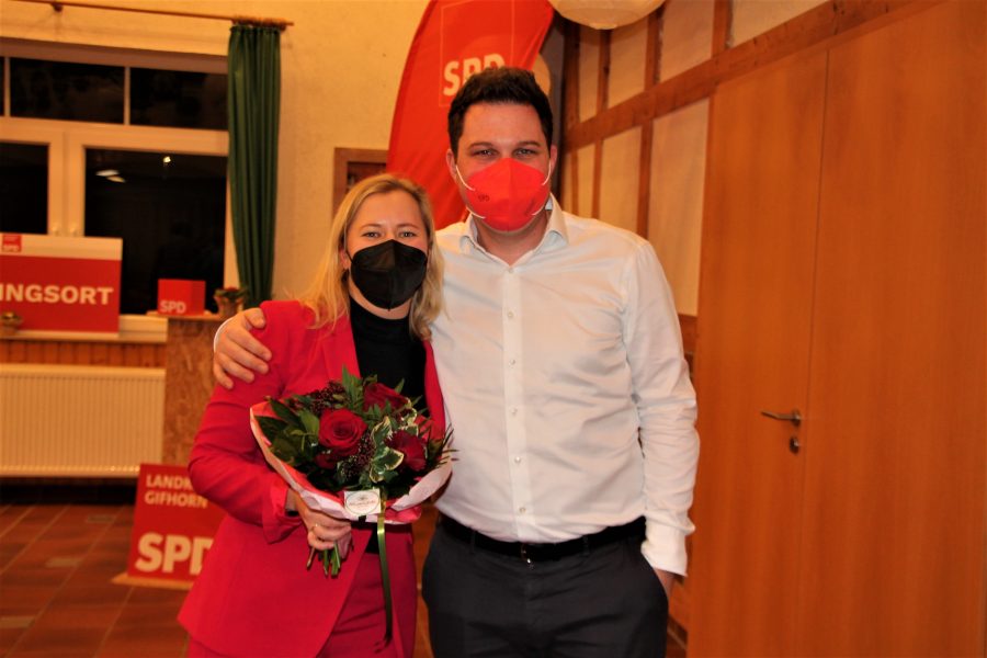 Kirsikka Lansmann aus Ehra-Lessien und Philipp Raulfs aus Hillerse treten bei der Landtagswahl am 9. Oktober 2022 für die SPD an.